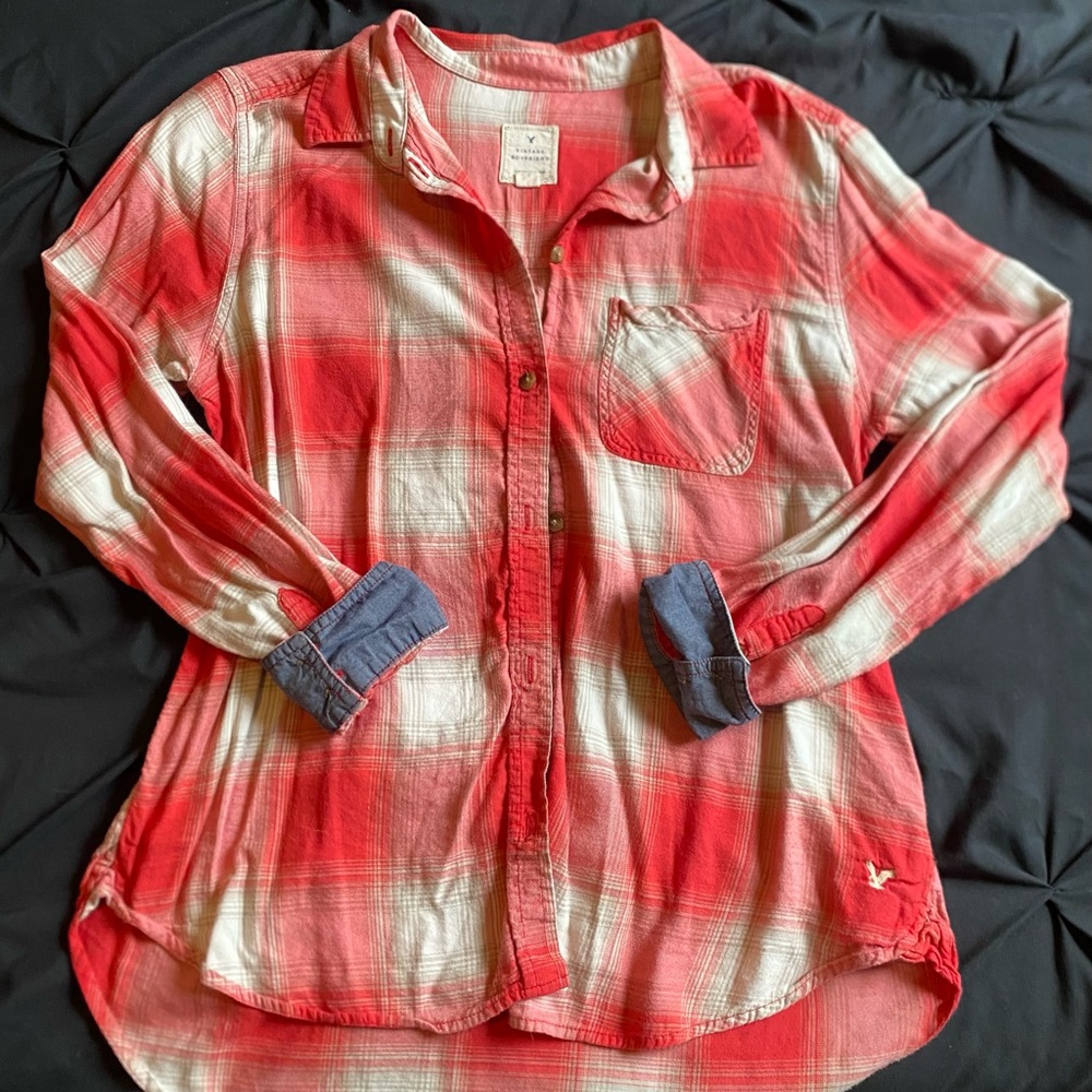 Red/pinkish light flannel